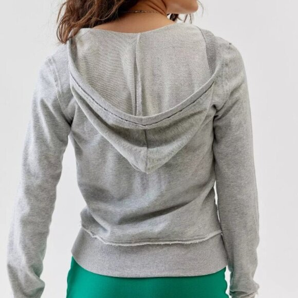 Out From Under Deep-V Pullover Hoodie Sweatshirt in Grey – Size Small – NWOT - Picture 4 of 7